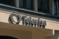 Multimillonario David Martínez compra una participación de 7.8% en Televisa