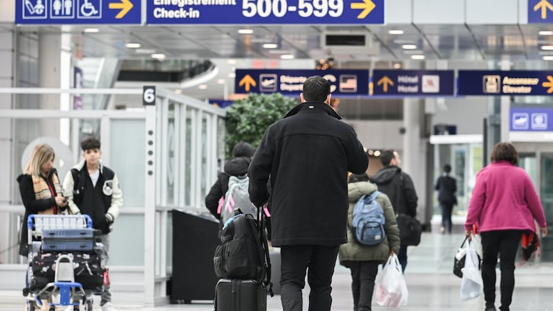 ¿También van a revisar redes? Canadá anuncia nuevas normas para solicitar asilo