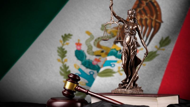 Reformas de AMLO tienen intenciones electorales, coinciden expertos