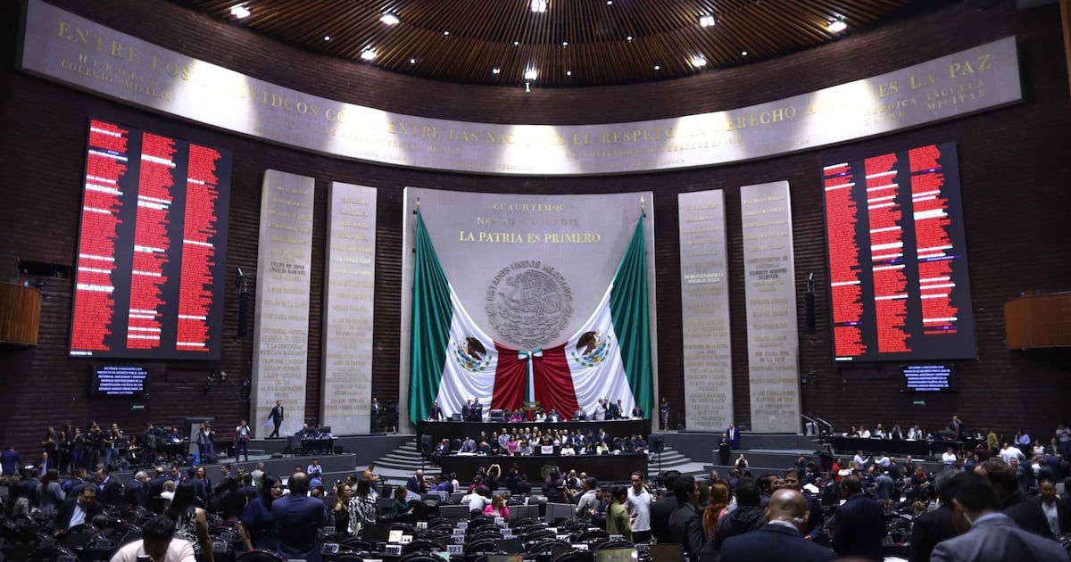 ‘Batean’ reforma electoral de Claudia Sheinbaum: ¿Qué diputados de Morena, PT y Verde votaron en contra?