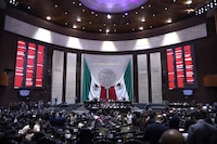 ‘Batean’ reforma electoral de Claudia Sheinbaum: ¿Qué diputados de Morena, PT y Verde votaron en contra?