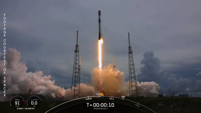 Nanosatélite mexicano llega al espacio de la mano de Space X de Elon Musk