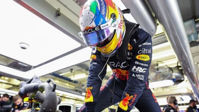 ‘Checo’ Pérez busca casco de 7 mil dólares que perdió en la promoción del GP de Miami