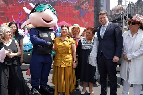 Clara Brugada inaugura el ‘Zocalito de las Infancias’ para celebrar a niñas y niños