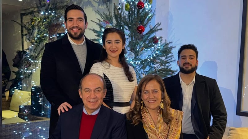 Defensores de su padre y de bajo perfil: ¿Quiénes son los hijos de Felipe Calderón y a qué se dedican?