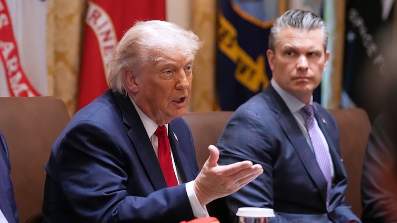 EU acusa a Irán de ‘violar’ alto al fuego tras ataque a Kuwait...y Trump promete abrir Ormuz