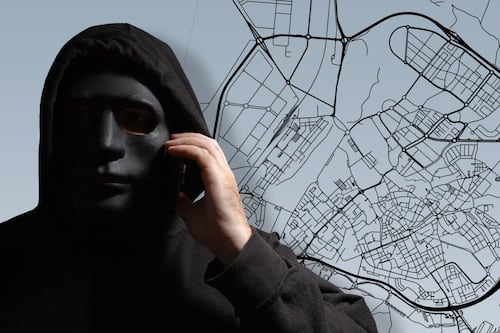 Fiscalía de Jalisco desmantela call center en Guadalajara; 5 detenidos por suplantación bancaria