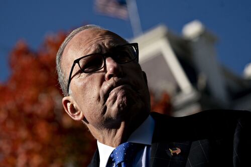 Primera fase de acuerdo comercial entre EU y China está en etapas finales: Kudlow