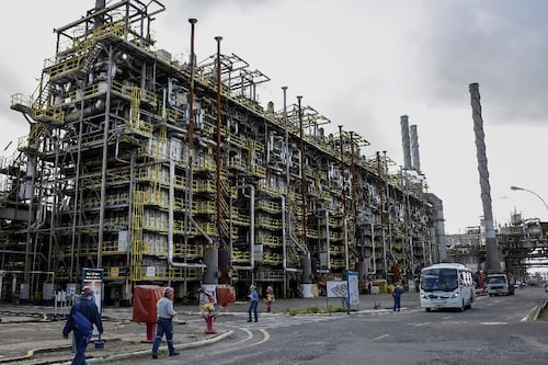 India vuelve al crudo venezolano: Refinerías reactivan compras de petróleo tras pausa comercial