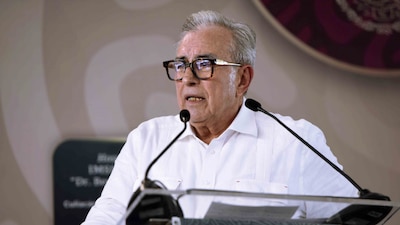 Negó que su viaje a Estados Unidos tuviera que ver con la detención del 'Mayo' Zambada