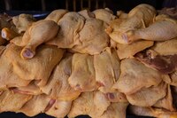 Inflación ‘despluma’ al pollo: PACIC falla en contener alza de precios de estos productos básicos