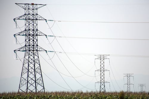 Preocupa a IP aumento en tarifas de energía eléctrica