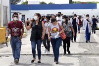 ¿Por qué el Gobierno de la CDMX mantiene el semáforo en naranja?