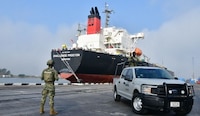 Huachicol fiscal exhibe las debilidades estructurales de Pemex, advierte especialista