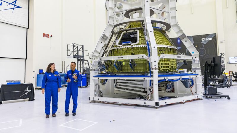 NASA retrasa hasta 2026 los viajes de humanos a la Luna