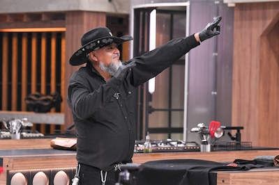 Javier fue el primer eliminado de 'MasterChef 24/7'. (Foto: Cortesía TV Azteca)