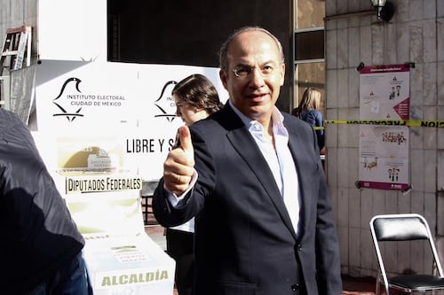 Calderón y Zavala acuden a votar