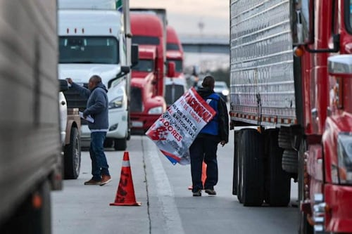 Megamarcha del 20 de mayo en CDMX: Transportistas convocan a madres buscadoras, maestros y pensionados
