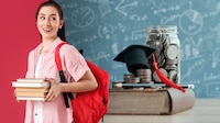 Se buscan mujeres en TI: postúlate a una beca en línea con beneficios internacionales