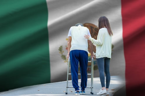 México envejece: Edad mediana de la población sube de 29 a 32 años en solo cinco años