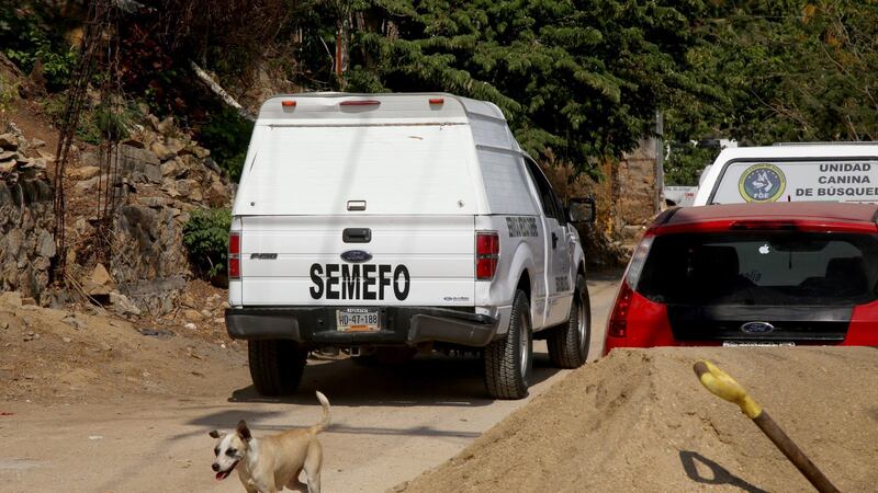 Hallan fosas clandestinas copon restos humanos en salón de fiestas en Tenango del Valle, Edomex