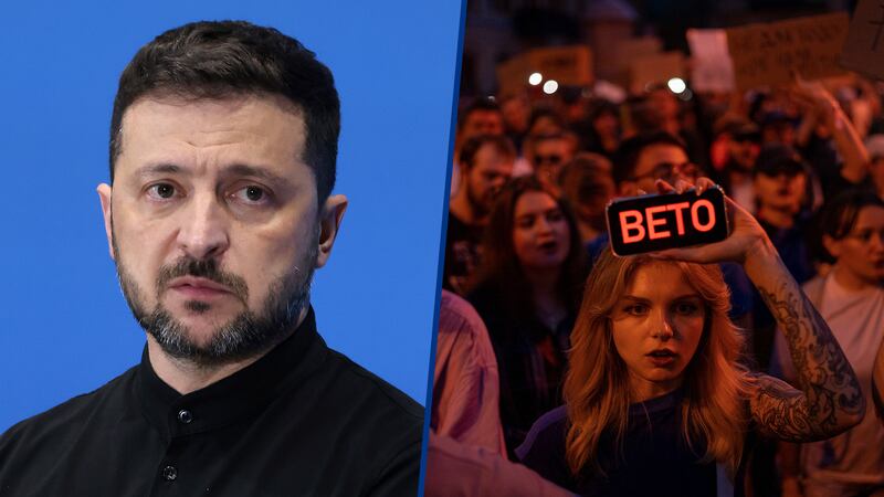 Se ‘voltean’ contra Zelenski: Ucrania protesta contra el presidente en plena guerra por ley anticorrupción