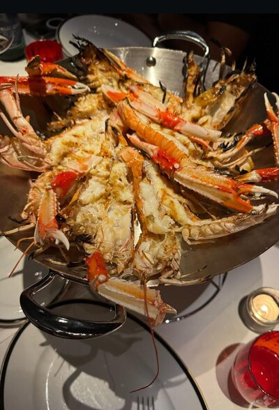 Los langostinos son de las especialidades elegidas por 'Checo' Pérez. (Foto: Instagram @pangloyvarin)