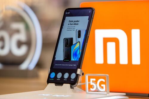 Un 'regalo' de despedida de Trump a China: Xiaomi es incluida en 'lista negra' de EU