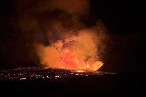 Erupciona el volcán Kilauea en Hawái: Alertan por fuentes de lava de hasta 80 metros (Video)