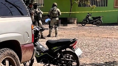 Este domingo se registró una masacre en un campo de beisbol en Guanajuato, donde murieron cuatro personas.