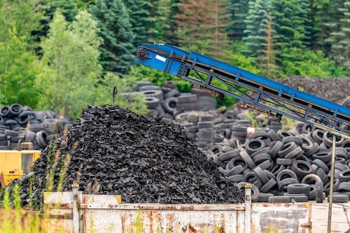 México recicla sólo 10% de las llantas al año, el resto va a ríos y mares