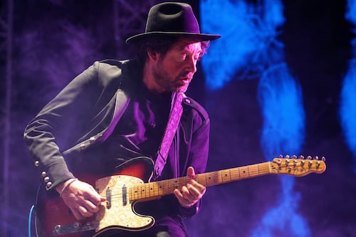 ‘Superaremos la prueba’: Esto sabemos del estado de salud de Marcovich, ex de Caifanes, que está en coma