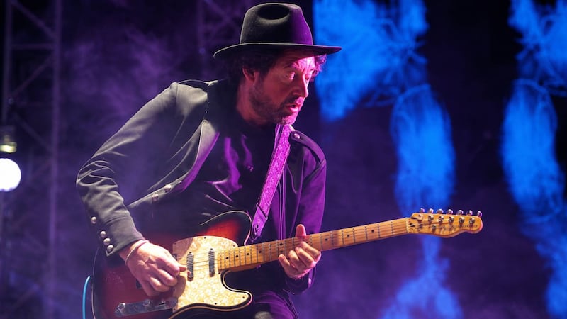 ‘Superaremos la prueba’: Esto sabemos del estado de salud de Marcovich, ex de Caifanes, que está en coma