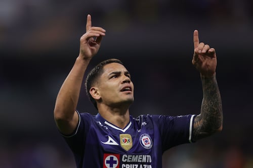 ¡Casi la cruzazulea otra vez! ‘La Máquina’ vence 4-3 al América en el Clásico Joven de la J8 de la Liga MX