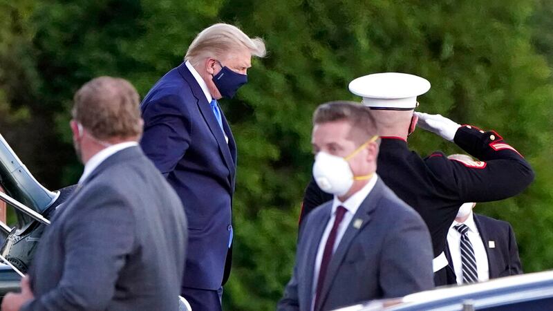 900 empleados del Servicio Secreto se infectaron de COVID