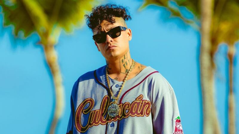 Alemán responde a acusaciones sobre presunta violencia física a Akasha, su exnovia