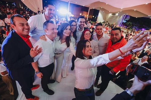 Del azul al ‘fosfo-fosfo’… y sin mayoría: Alcaldesa de León salta a Movimiento Ciudadano tras dejar el PAN