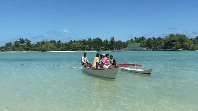 Kiribati: Una remota nación acosada por una triple amenaza para la salud