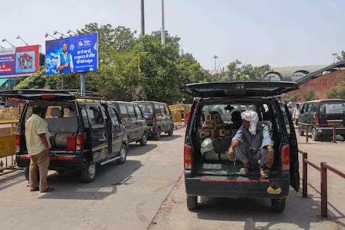 Gasolinazo en la India: Aplican tercer aumento a combustibles por guerra en Medio Oriente