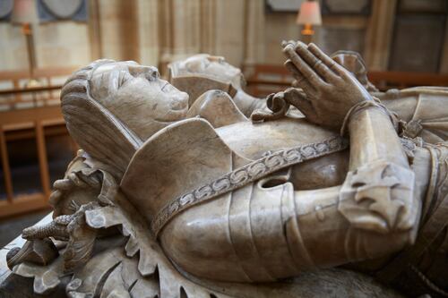 Reina Isabel II: Así es la Capilla de San Jorge, edificio medieval donde será enterrada