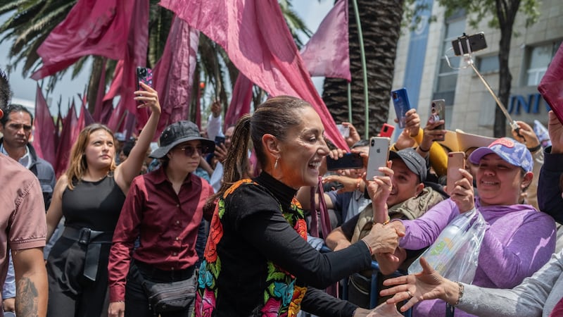 ‘Corcholatas’ cierran la campaña más reñida: Así concluyeron sus recorridos antes de la encuesta