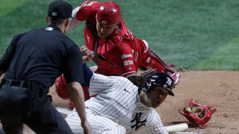 Diablos Rojos vienen de atrás y barren a Yankees en la serie en CDMX