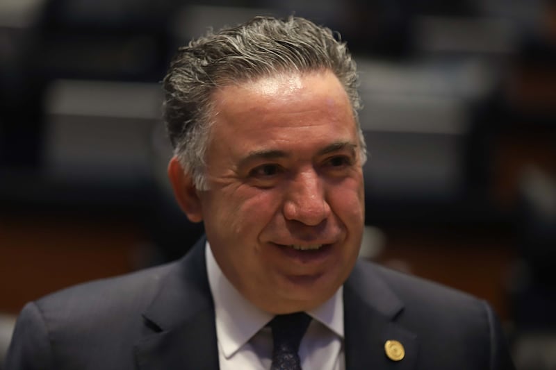 ¿Y Enrique Inzunza? Morena explica por qué sigue como senador pero no va a la Comisión Permanente