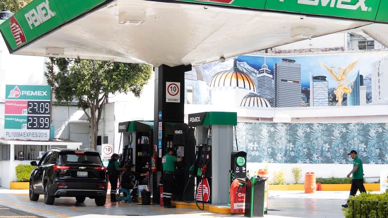 Gasolineros desconocen acuerdo con Hacienda para reducir comisión en pagos: ‘Estamos desconcertados’