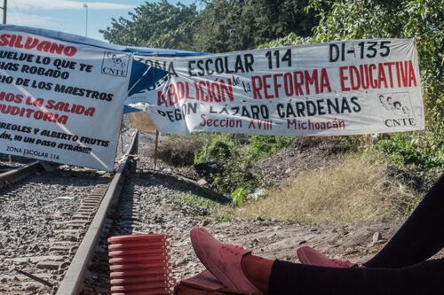 FGR investiga a cuatro profesores por bloqueos ferroviarios en Michoacán