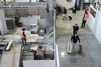 Lluvia ‘encharca’ AICM en plenas remodelaciones rumbo al Mundial 2026