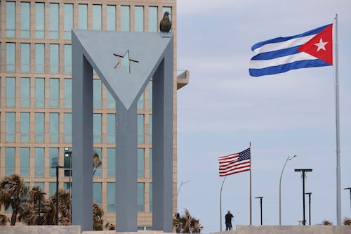 Senado de EU fracasa en intento por impedir posibles acciones militares de Trump en Cuba