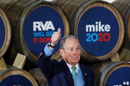 Bloomberg analiza vender su empresa en caso de ganar la presidencia de EU