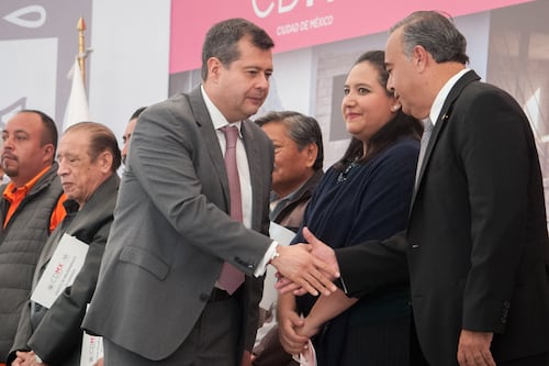 Despedir a Collins sería una injusticia, dice Amieva