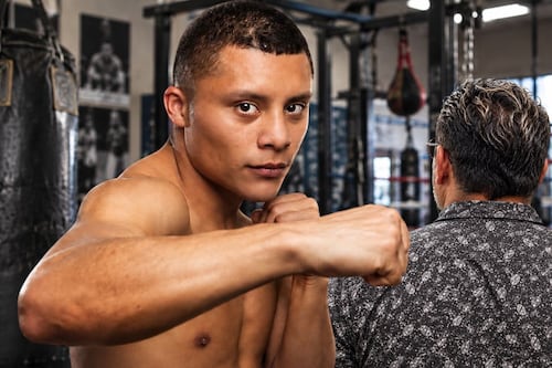 Papá de ‘Pitbull’ Cruz exige indemnización tras cambio por ‘Canelo Team’: Pide porcentaje de sus peleas